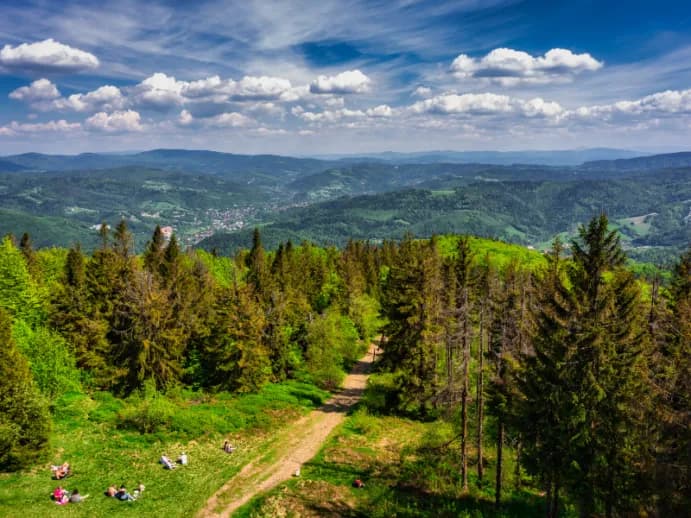 Ustroń co zwiedzić: najciekawsze atrakcje, które zaskoczą każdego