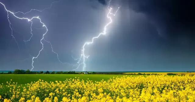 Jaka pogoda jutro w Ustroniu? Sprawdź niebezpieczne burze i opady