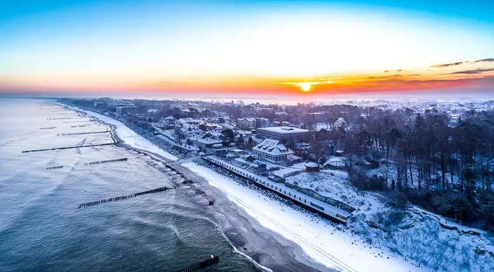 Gdzie nad morze zimą? Odkryj wyjątkowe miejsca i atrakcje
