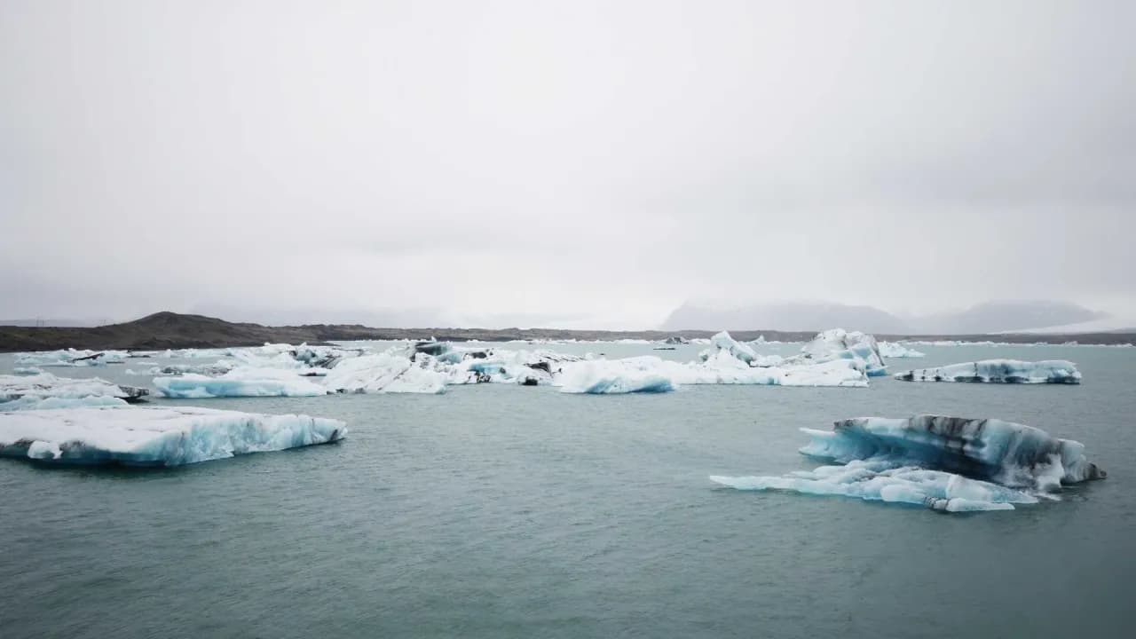 Czy Bałtyk zamarza? Rzadkie zjawisko i jego wpływ na środowisko